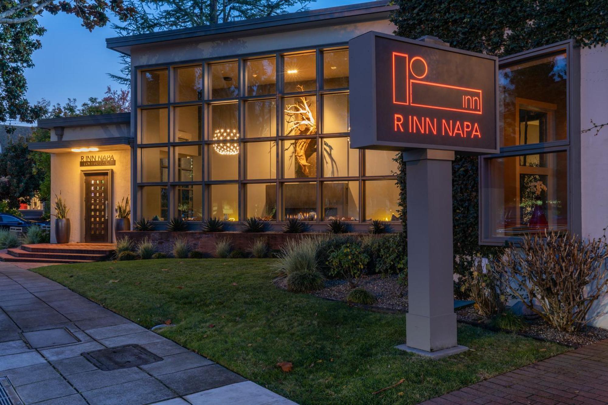 R Inn Napa Buitenkant foto